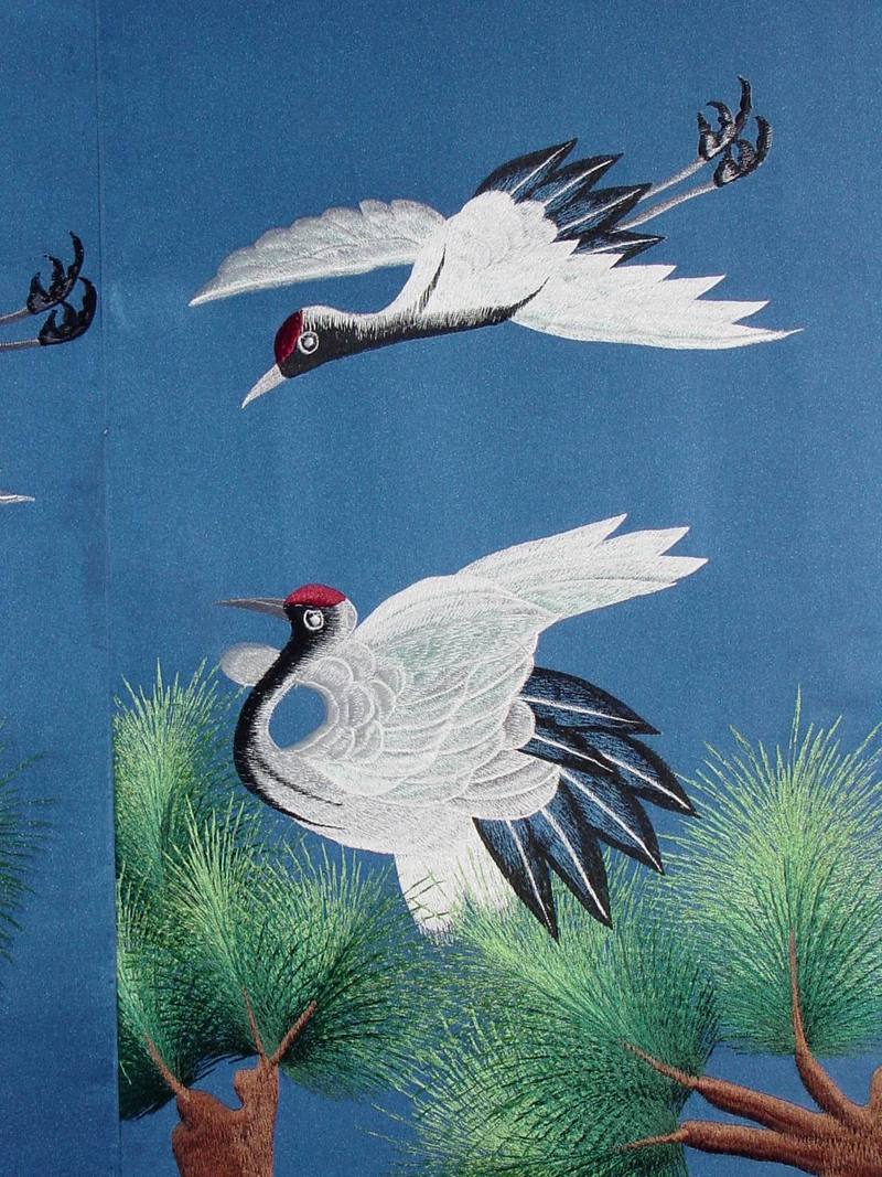 [Animal Art] Embroidery of Red-crowned Cranes {!--두루미-->; DISPLAY FULL IMAGE.