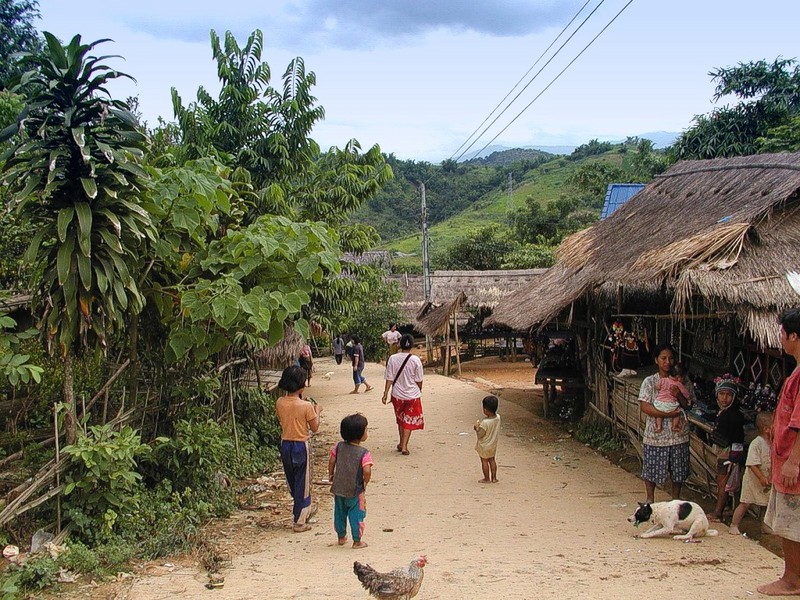 [DOT CD05] Thailand Northern Districts - Chicken & Dog; DISPLAY FULL IMAGE.